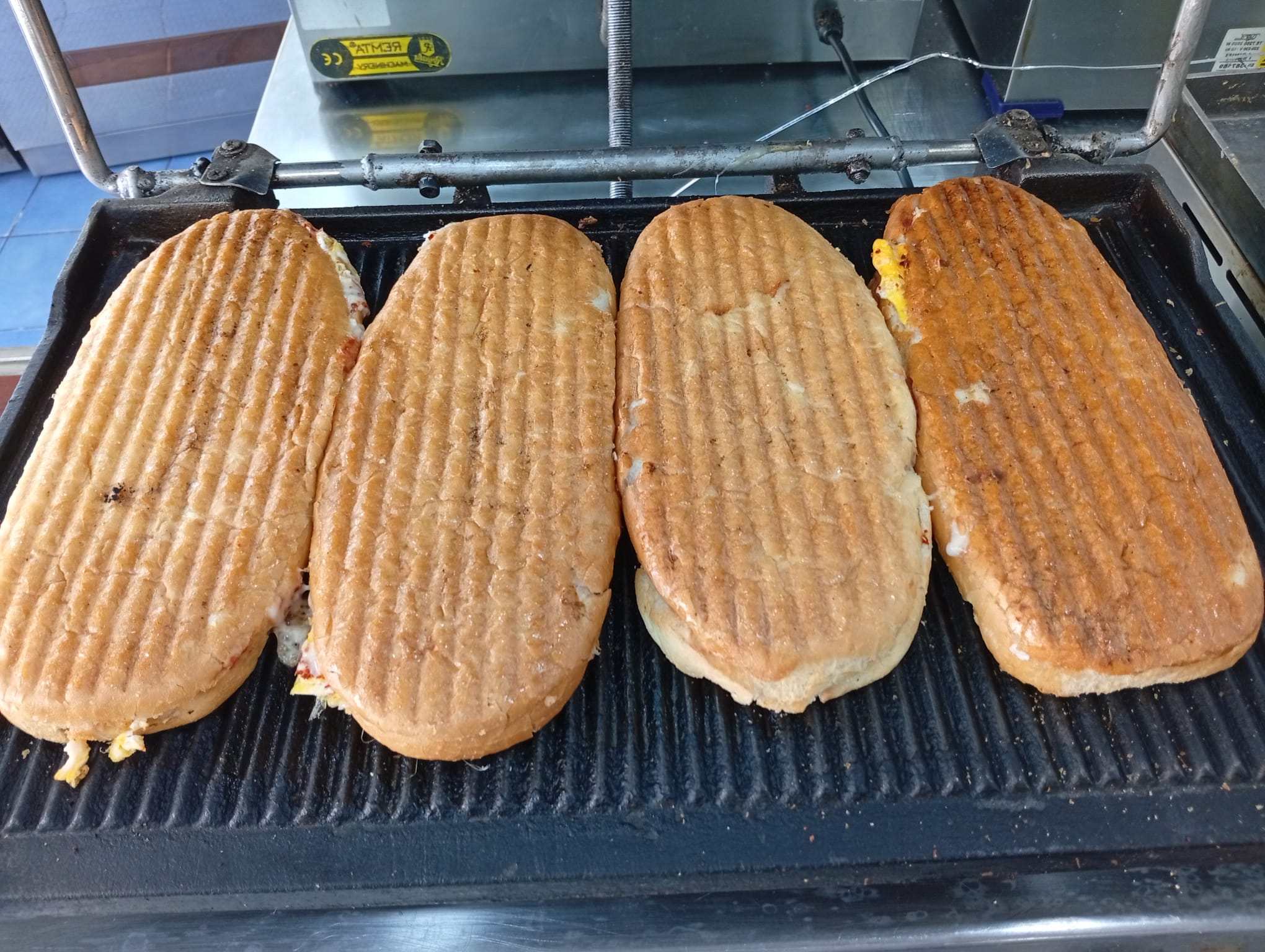 Öz Tadım Börek Salonu